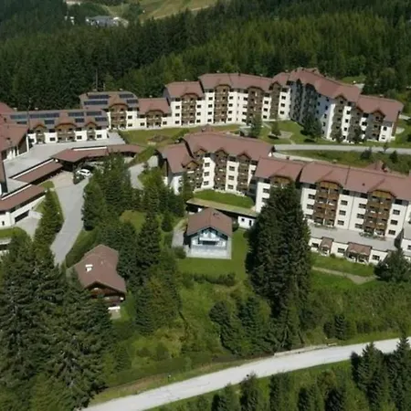 Appartement Gemutliches Panorama Ferienapartment Fur 3 In Top Lage Kanzelhohe